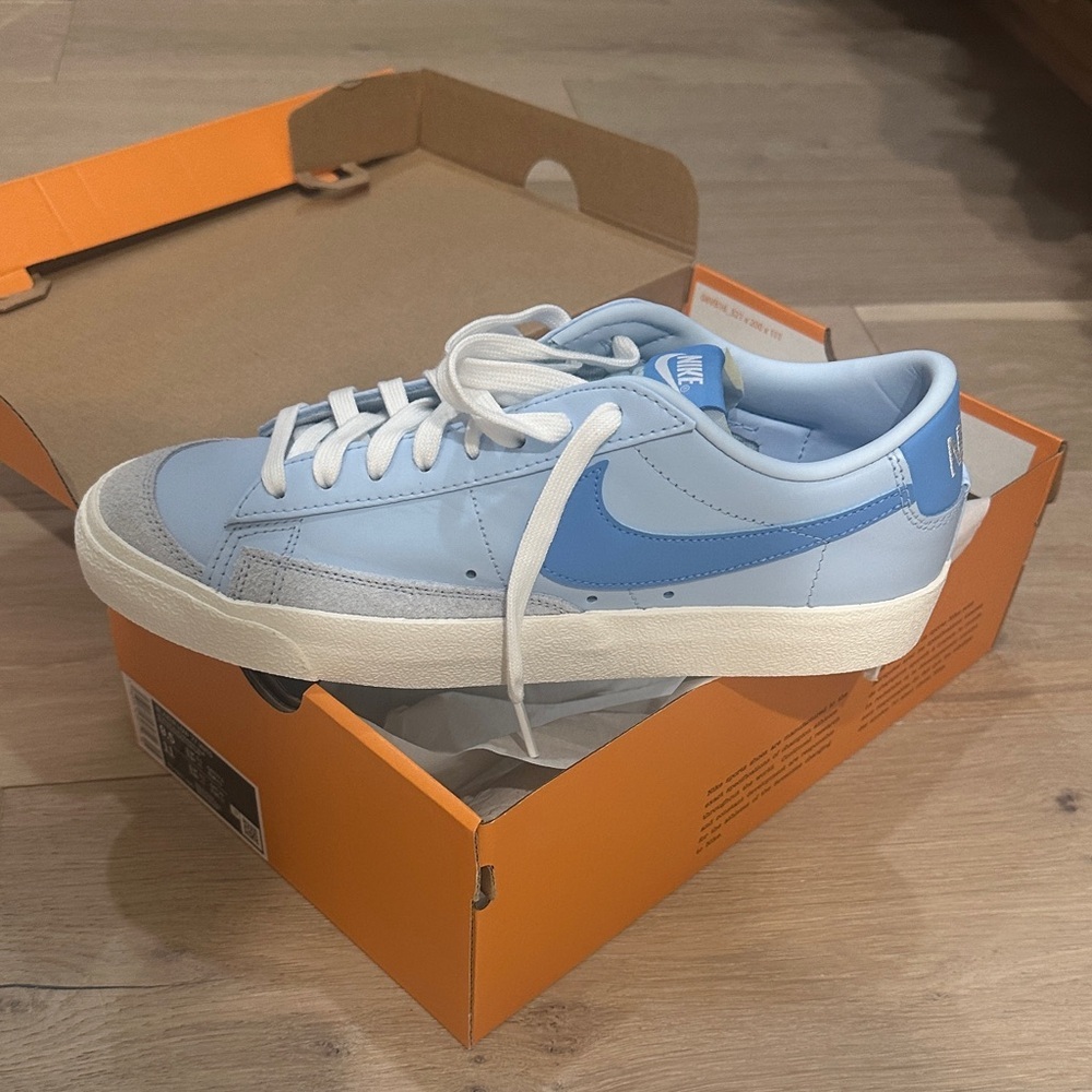 Nike Light Blue and White Low-Top Sneakers